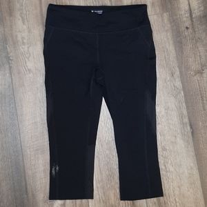 Black cropped leggings